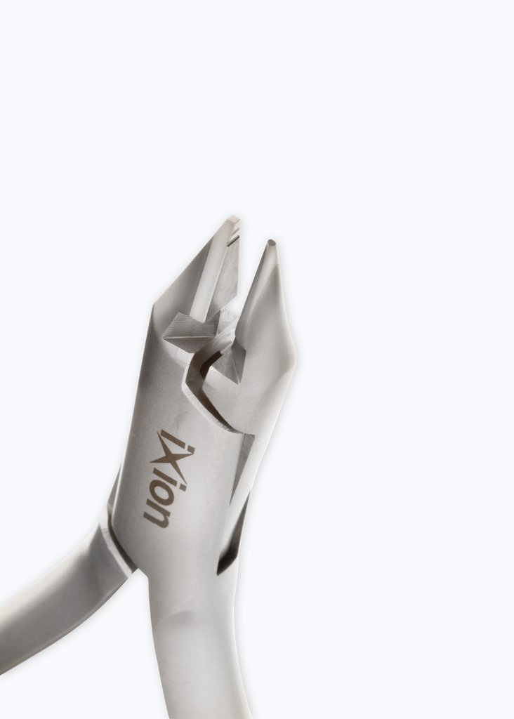 Ixion Light Wire Plier with Cutter